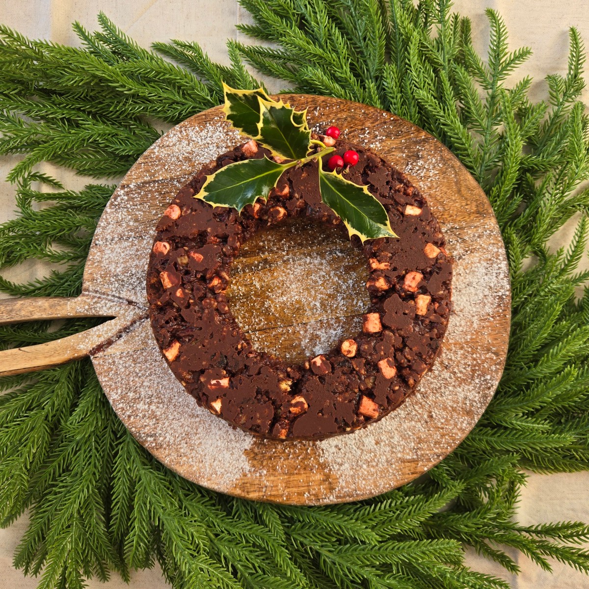 TIFFIN CHRISTMAS WREATH