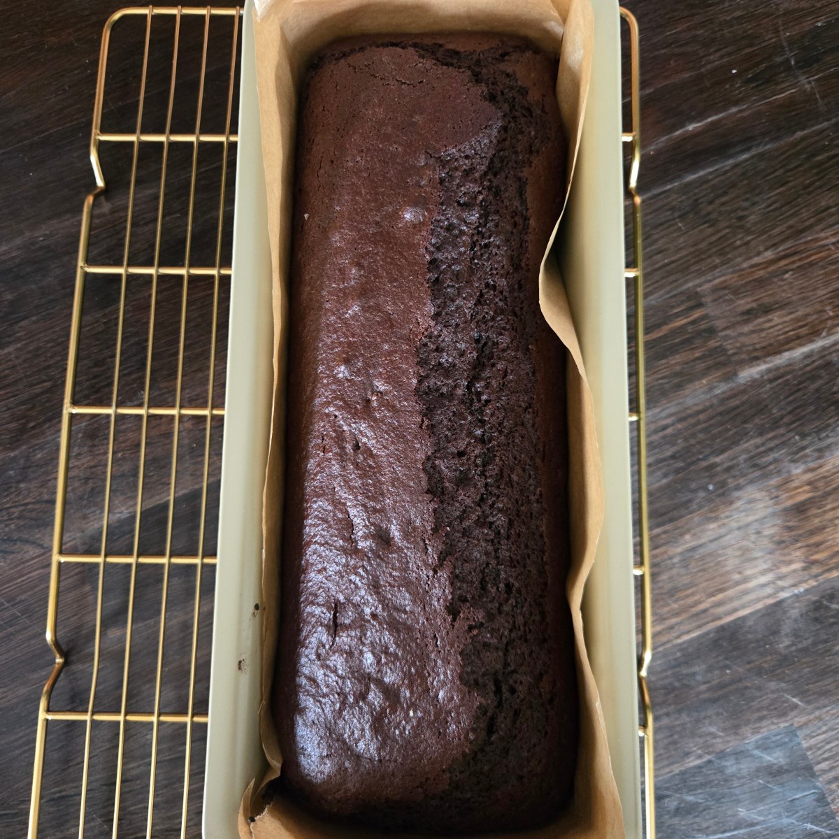 STICKY GINGER CHOCOLATE&nbsp;CAKE