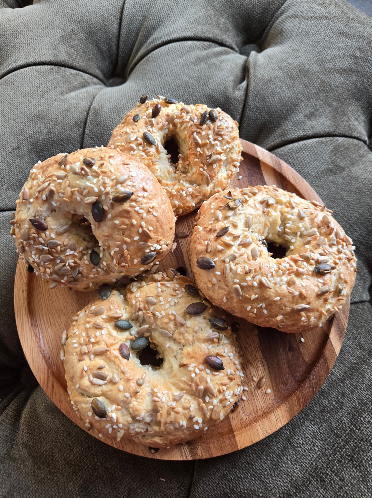 HOMEMADE BAGELS