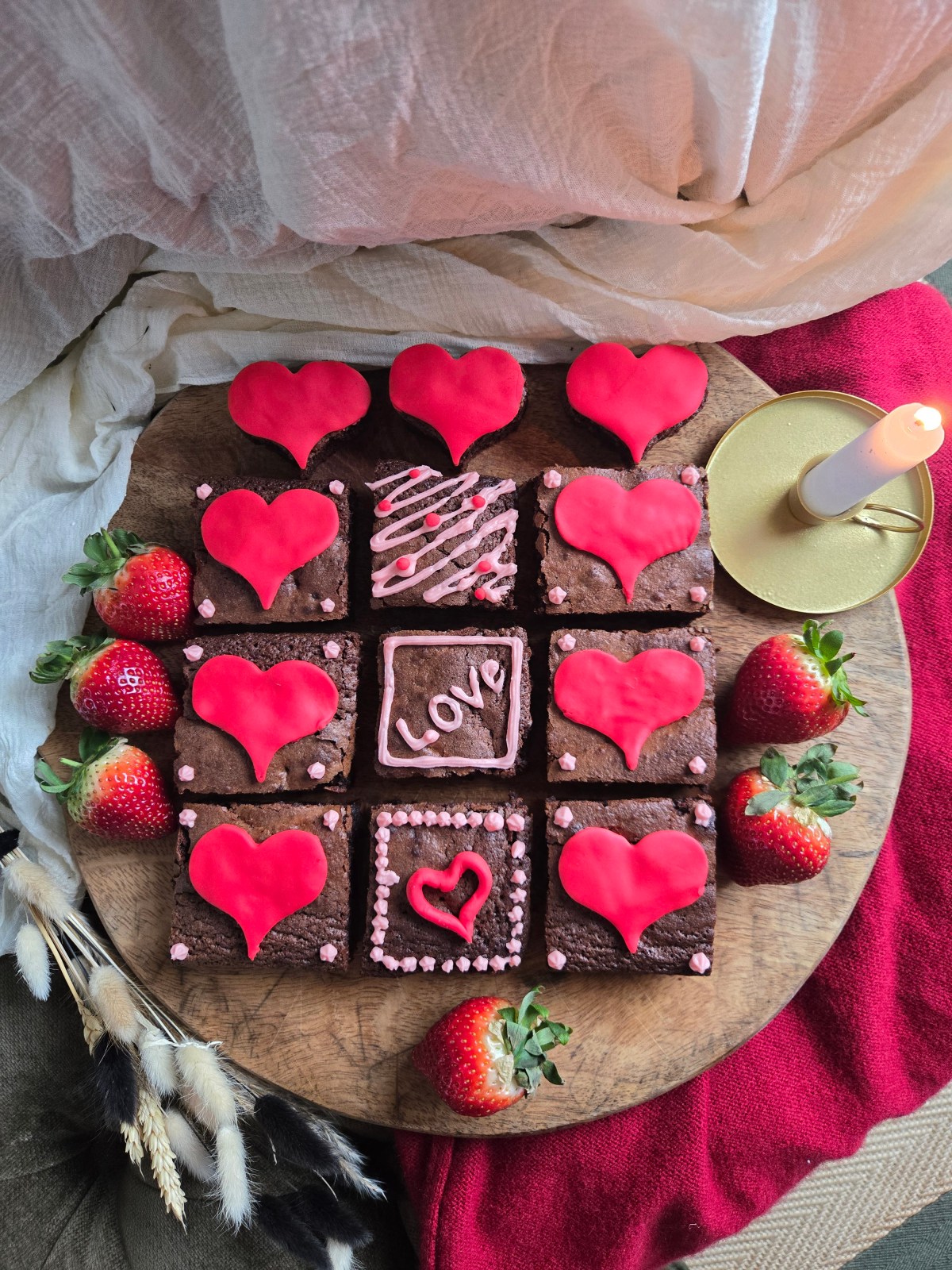 VALENTINE’S BROWNIES